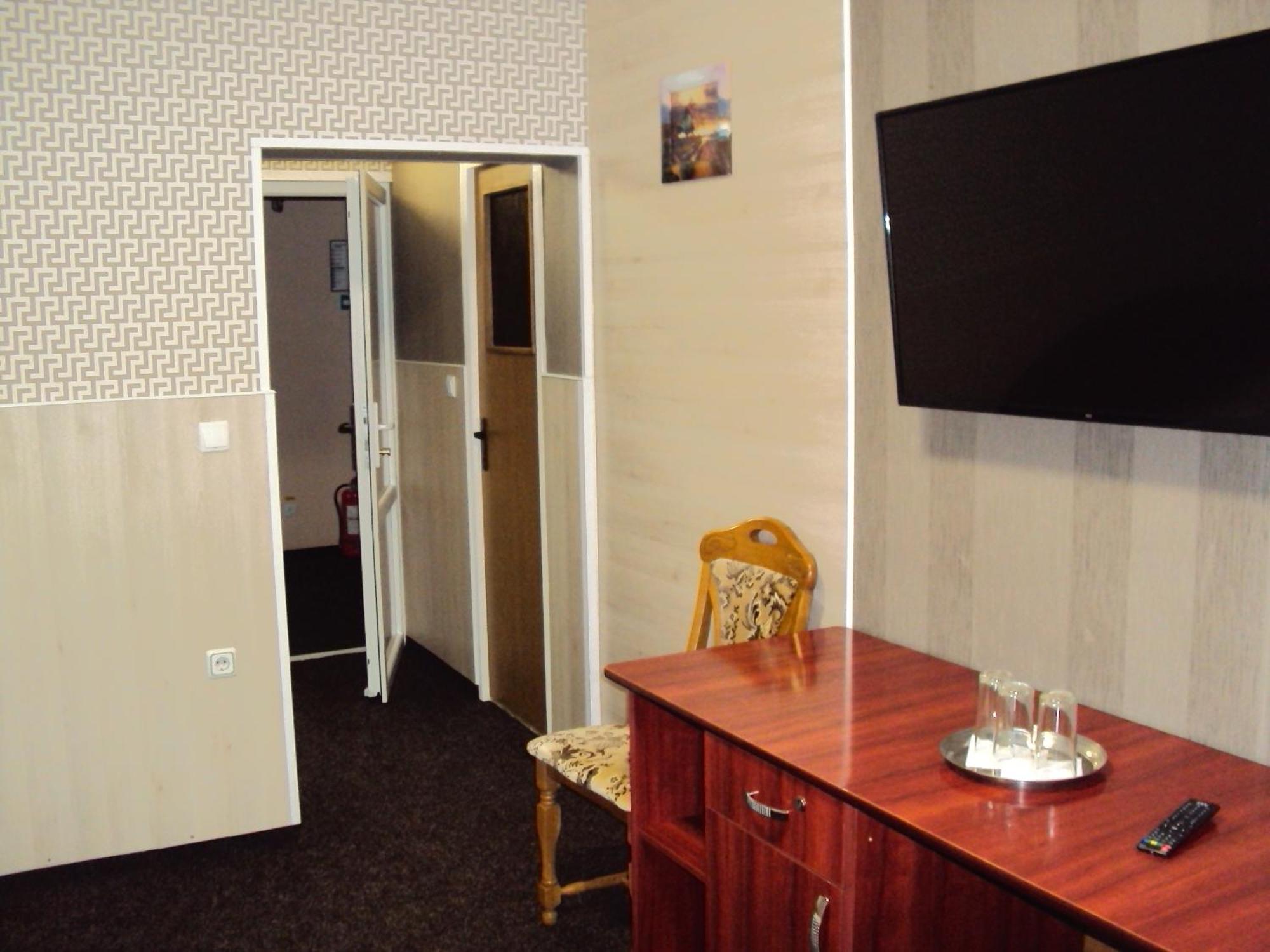 Pension Regal Satu Mare Exterior foto